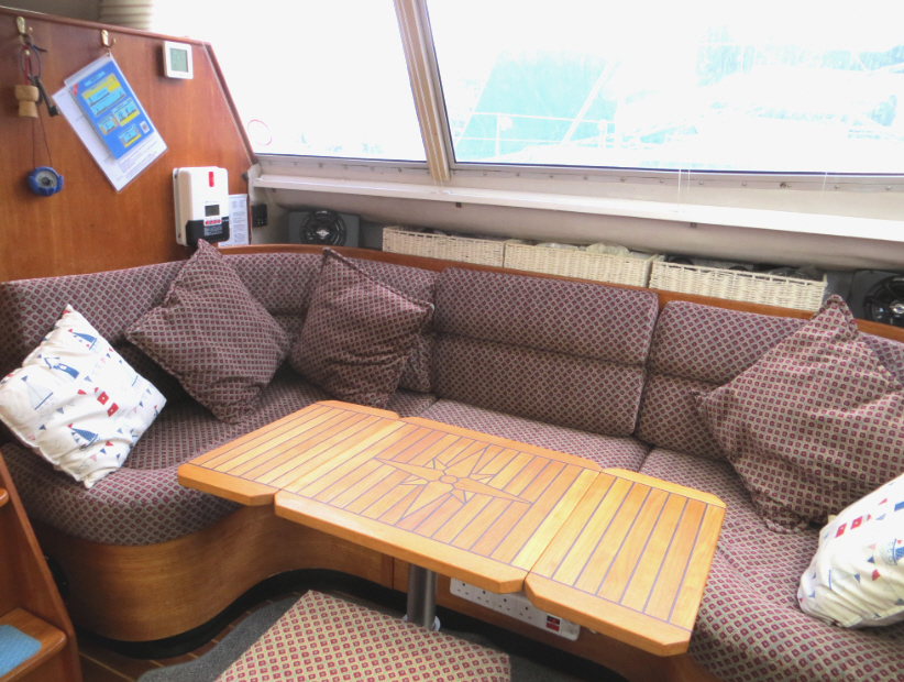 saloon